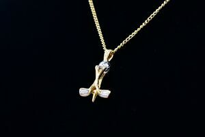 Navika Pendant Necklace Golf Clubs Gold Tone Chain Vintage Elegant Signed BinM